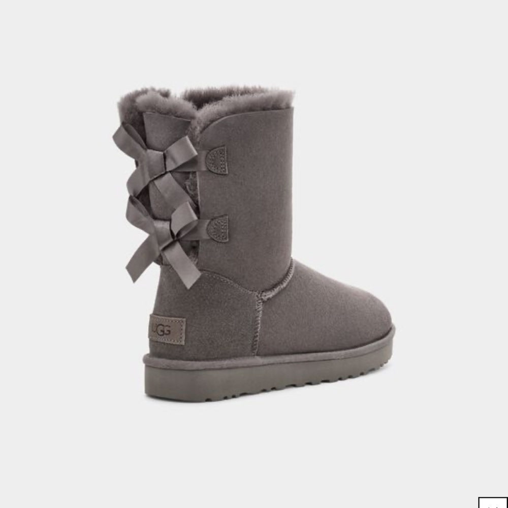 UGG Bailey Bow Grey